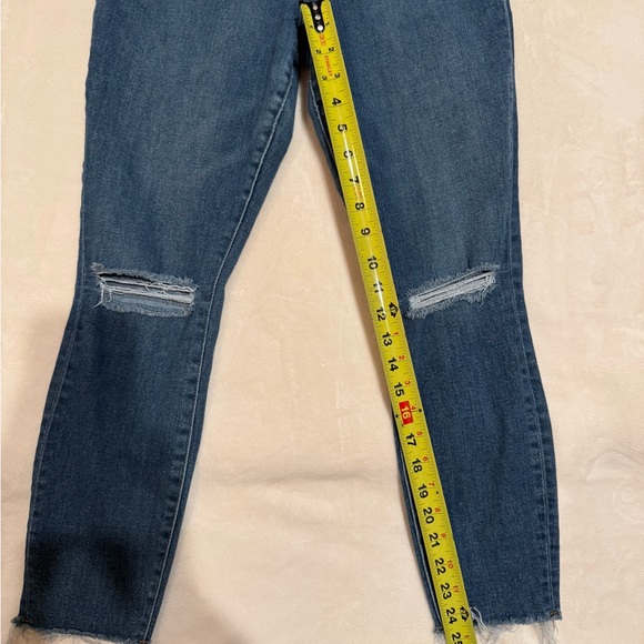 Good American Good Waist Crop Raw Hem Jeans Blue, Size 14/32, Dark Wash - Picture 2 of 11